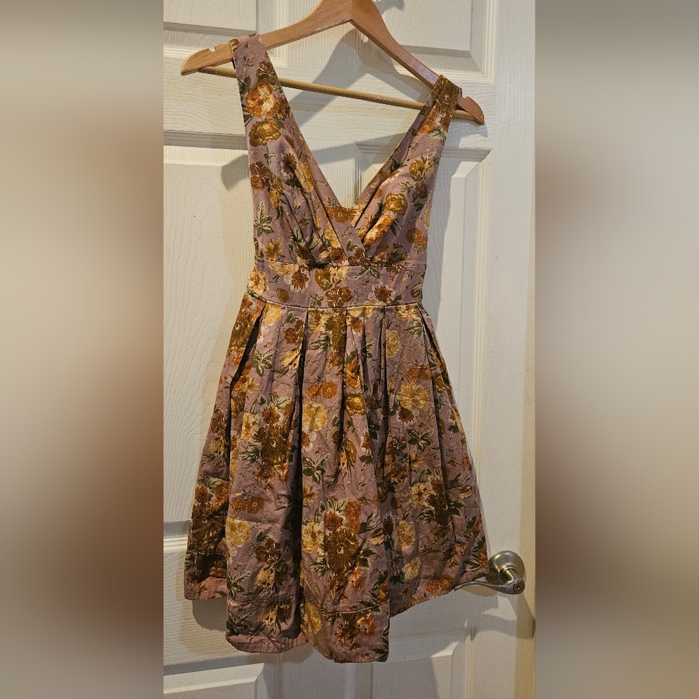 Monteau Floral V-Neck Mini Dress - Purple and Gold